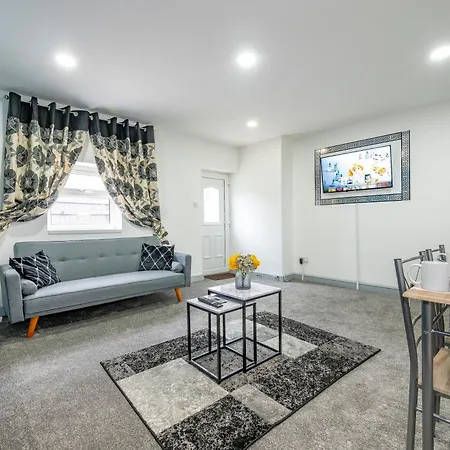 2aa Spacious & Innovative *