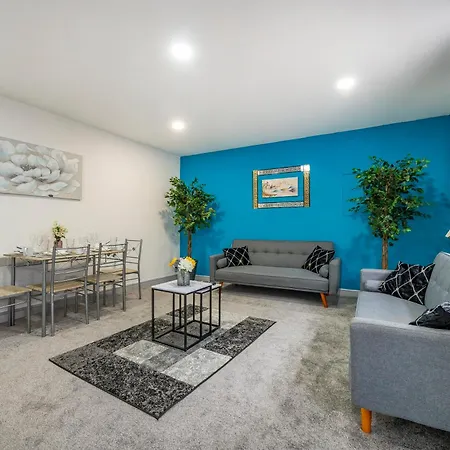 2aa Spacious & Innovative * Leeds (West Yorkshire)