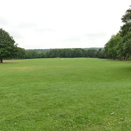 2aa Spacious&innovative Leeds (West Yorkshire)