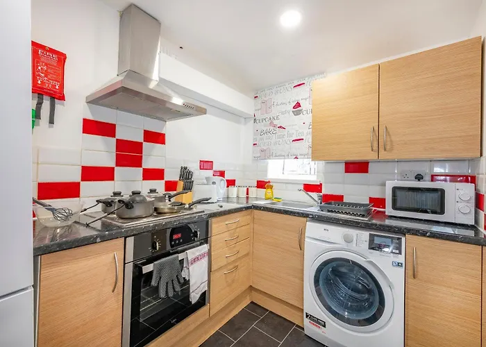 2aa Spacious & Innovative * Leeds (West Yorkshire)