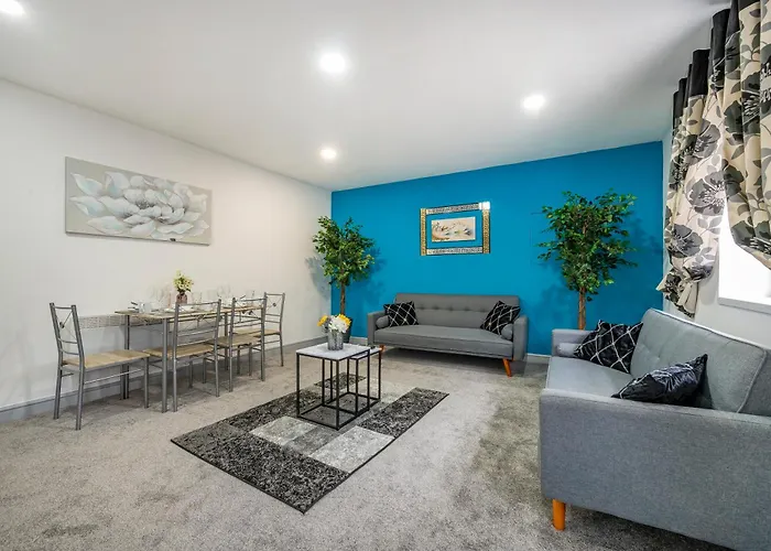 2aa Spacious & Innovative * Leeds (West Yorkshire)